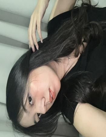 Salsa Indonesian Sexy Female Escort In 