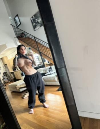 Andry Girl Female Escort For Rimming Receiving Service IN Argentina