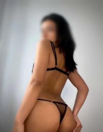 Sheri Hot Sexy Female Escort In 