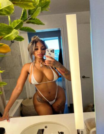 Kaili hot Young Female Escort In 
