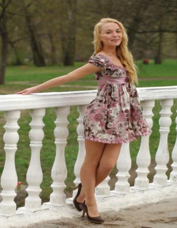 Nana Independent Young Female Escort In 
