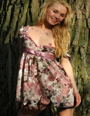 Nana Independent Sexy Female Escort In 