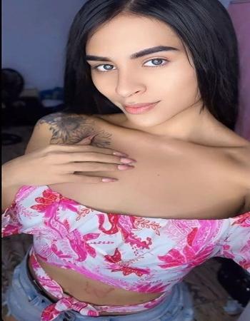 Ecuadorian Trans Nanny Young Transgender Escort In 