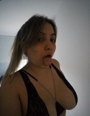 Nikki Wayne  Independent Female Escort In Ontario