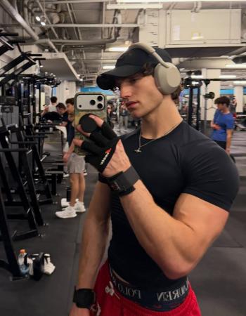 Allan Wagner Galway Escorts 11934