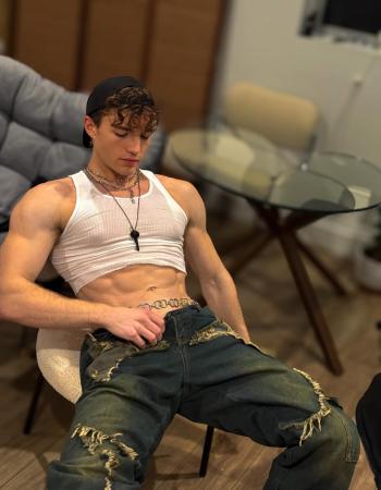 Allan Wagner Sexy Male Escort In Connacht