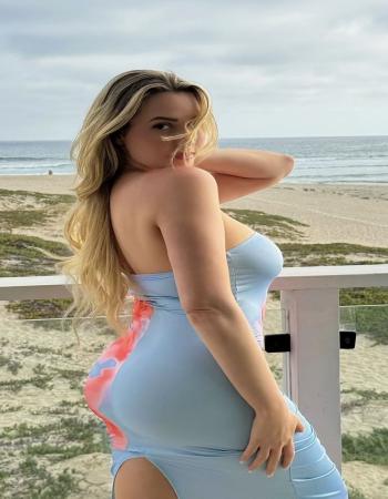 Sandra  Stella  Sexy Female Escort In New York