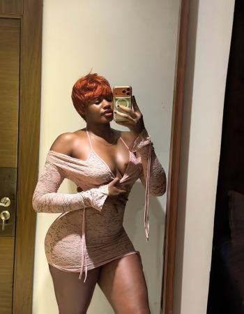 Bella Mitte Young Female Escort In Connacht