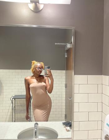24 Year Slim English Escort vayy Eva IN Brisbane