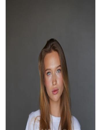Agnes Cute Independent Female Escort In 
