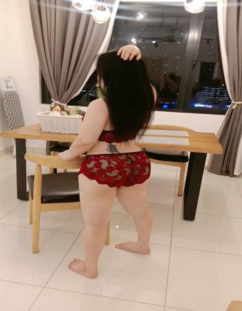 Onni Babe Young Female Escort In 